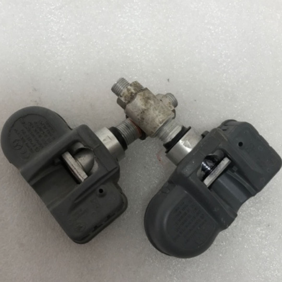 Set of 4 Mercedes Benz TPMS Sensor 433MHz A0009054100 41a01e8d