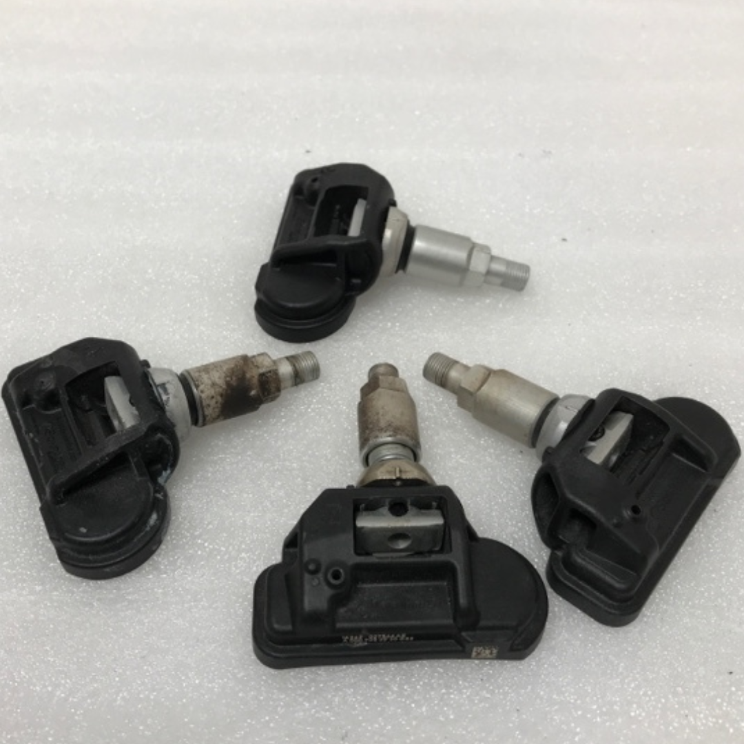 Set of 4 Mercedes TPMS Sensor 433 Mhz A0009050030 d52640c7