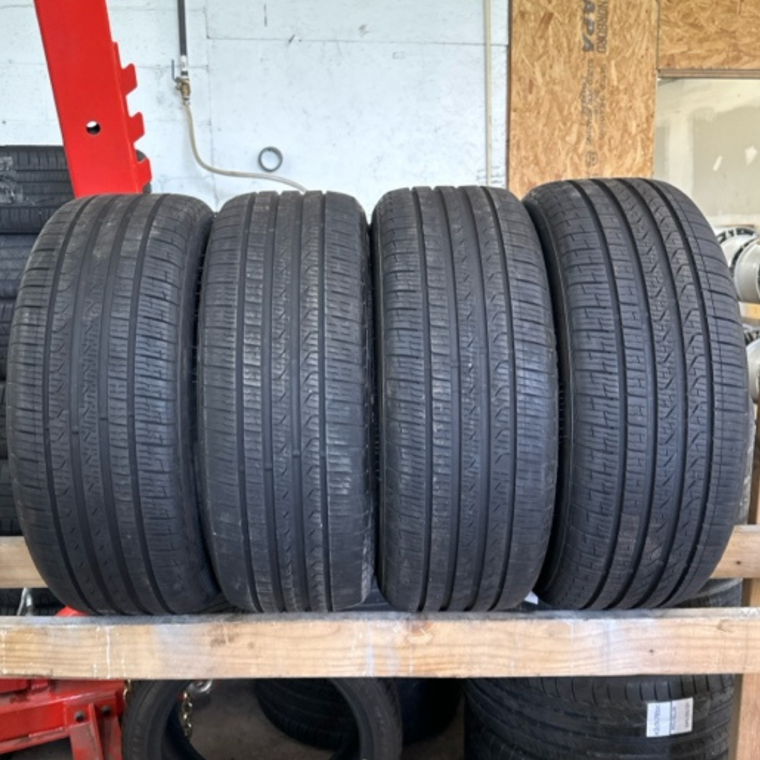 Set of 4 Pirelli Cinturato P7 Size 225/40/19