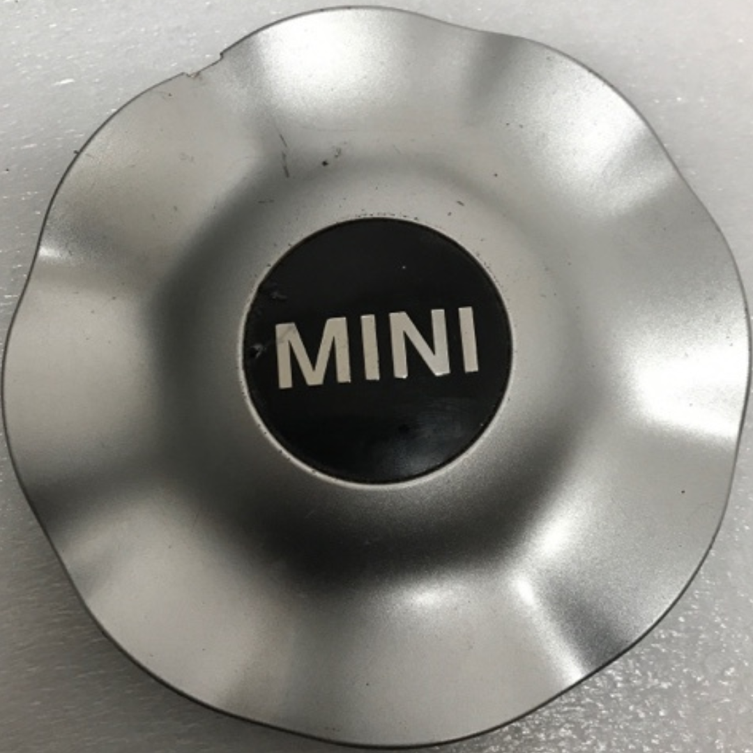 Silver Center Cap Mini Cooper 6771002 56 MM 31ce7b67