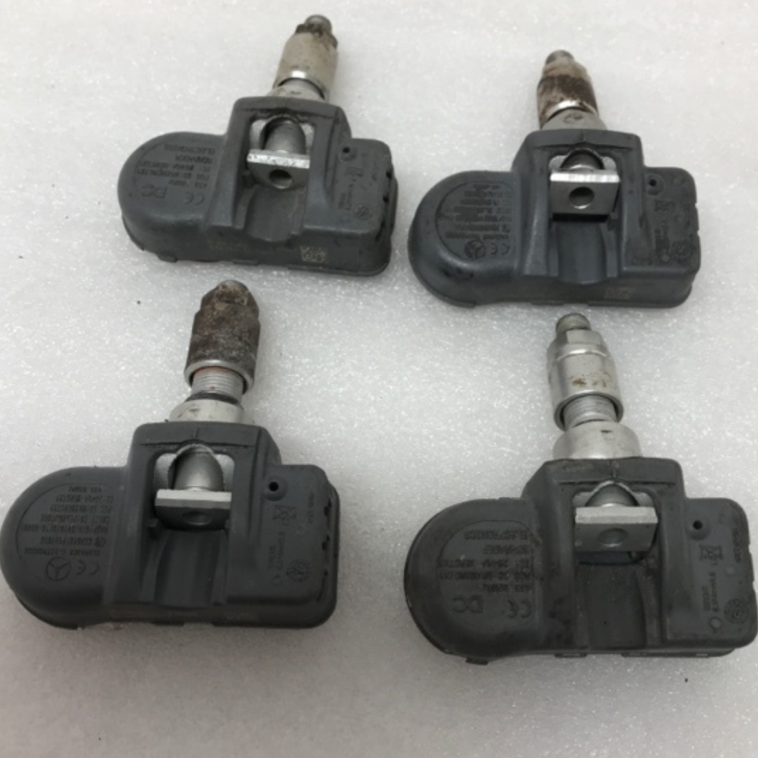 Set of 4 Mercedes Schrader TPMS Sensor A0009054100 433mhz 166fb4d5