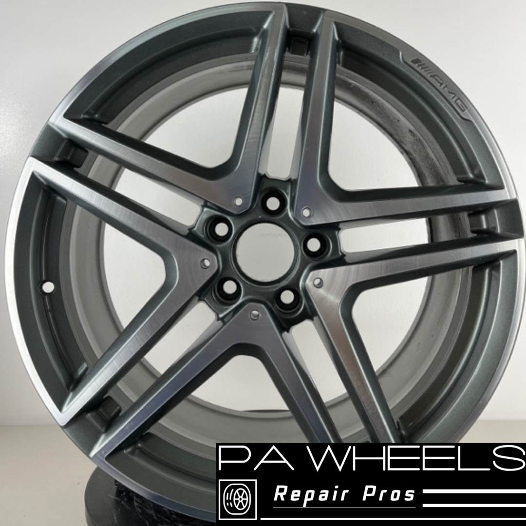 MERCEDES E63 E63s 2014-2016 19" FACTORY OEM REAR AMG WHEEL RIM 85400 A2124010900