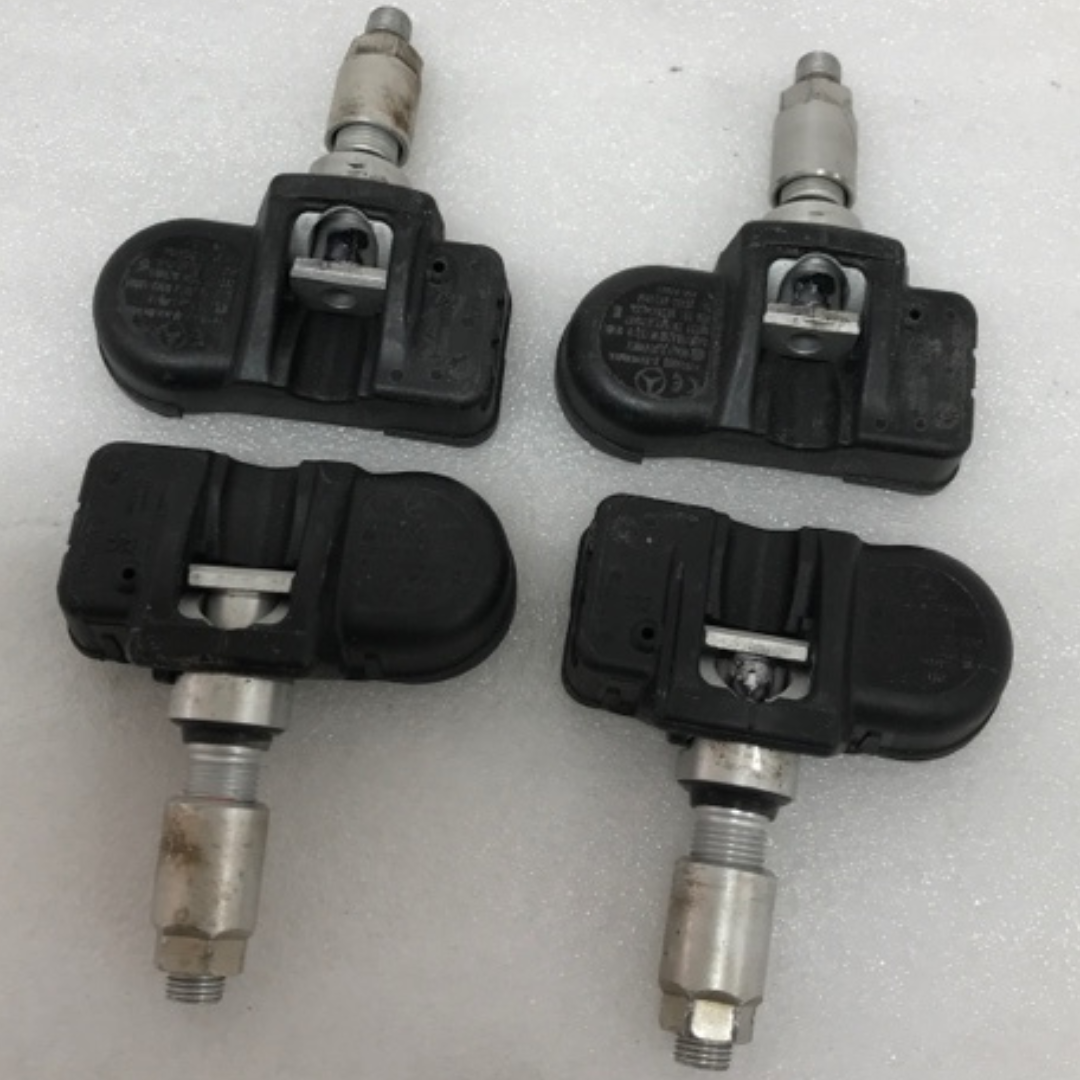 Set of 4 Mercedes-Benz TPMS 433 Mhz 0009057200 349aab6c