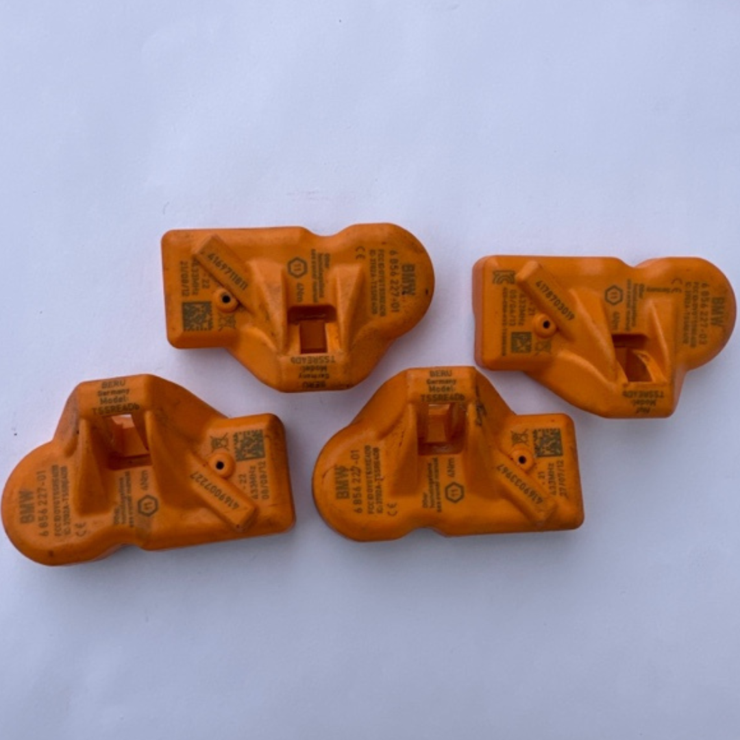 Set of 4 BMW Tire Pressure Monitor Sensors TPMS 433Mhz TSSRE4Db c4320fbe