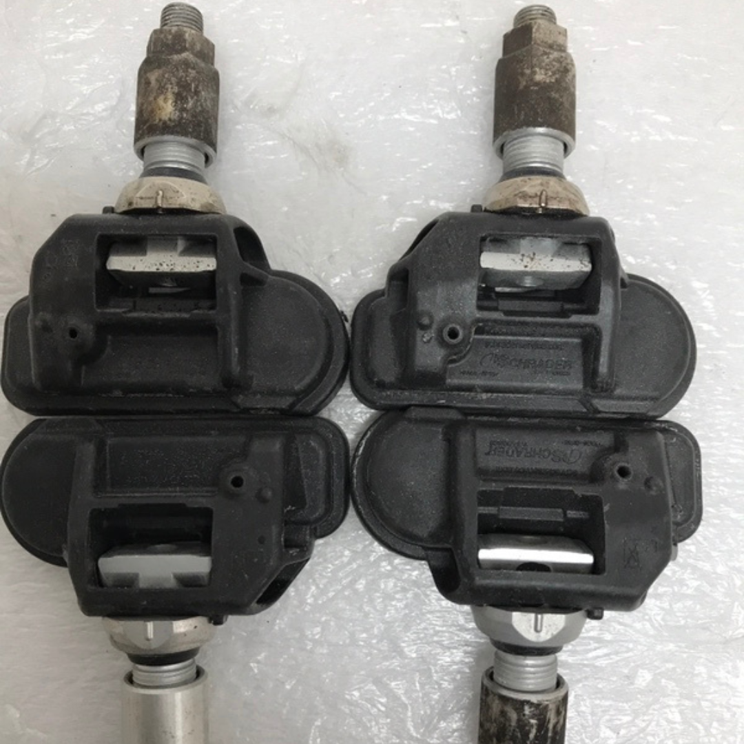 Set of 4 Mercedes Benz TPMS 433mhz A0009050030 8d4e56a9