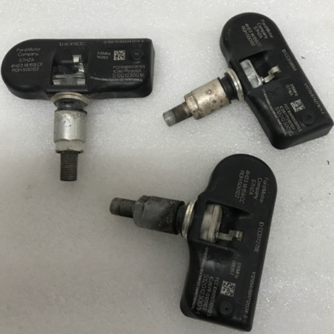 Set of 3 Jaguar Land Rover TPMS Sensors 4H23-1A159-CE 315 MHz 0d1479a3