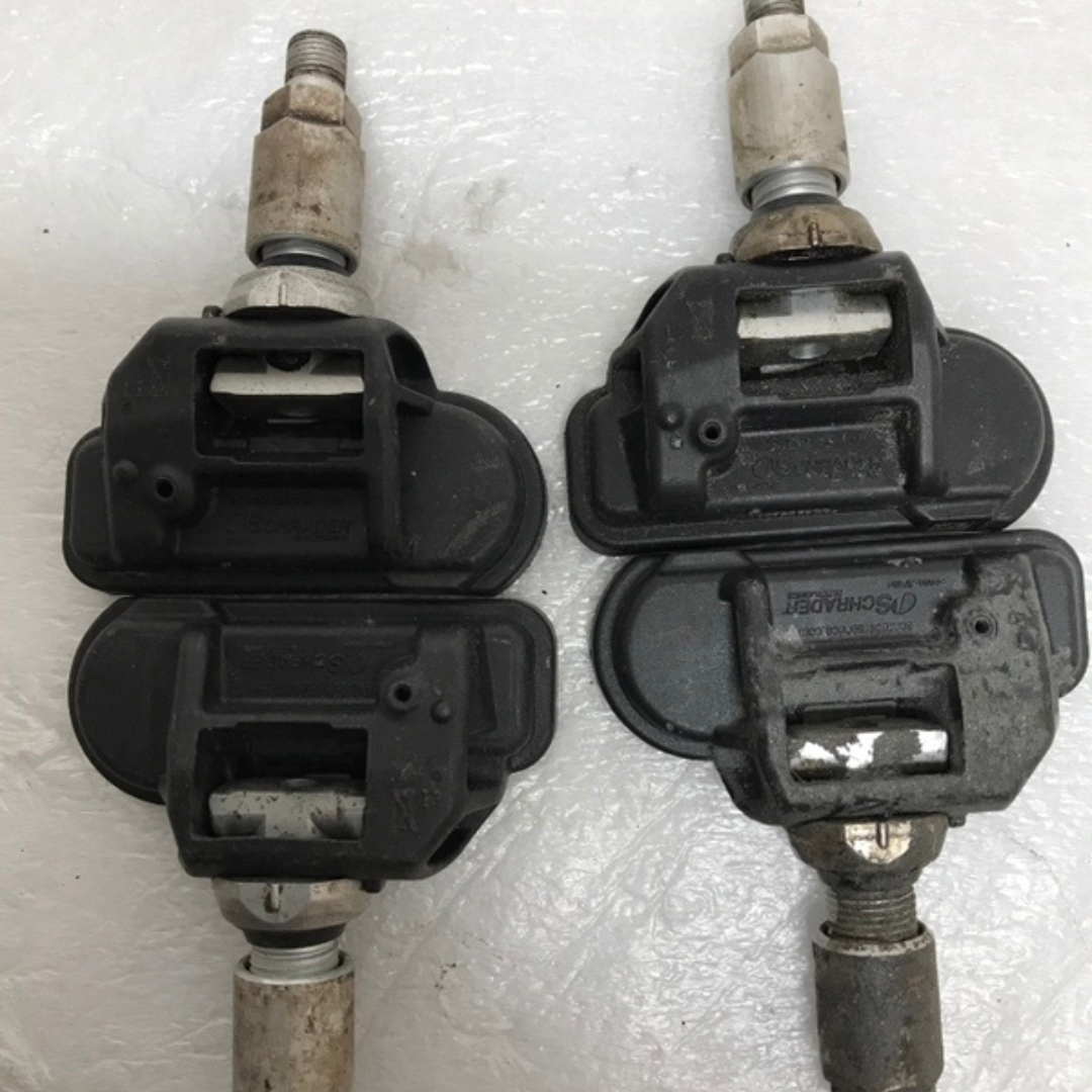 Set of 4 Mercedes Benz TPMS 433mhz A0009050030 489a40c6