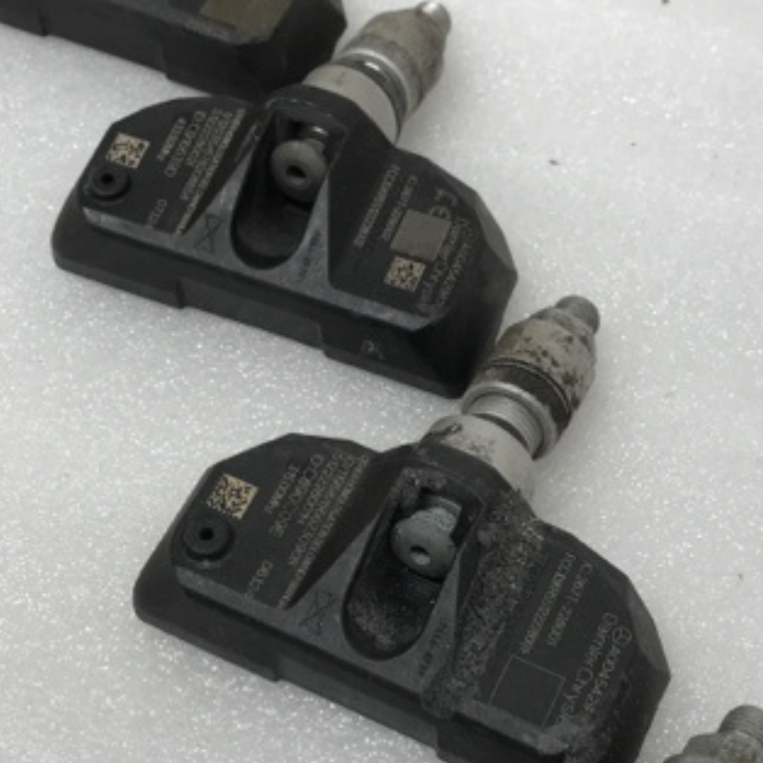 Set of 2 Mercedes TPMS Sensor 315 Mhz A0045429718 2c3b6a17