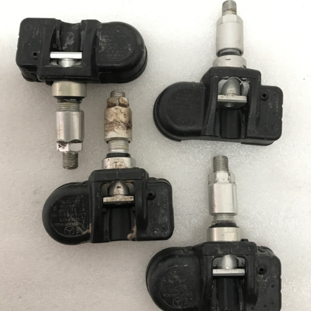 Set of 4 Mercedes TPMS 433 Mhz A0009057200 6600b685
