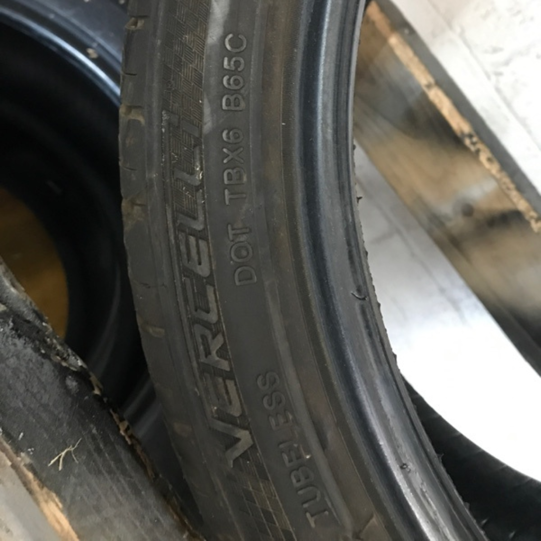Versell Strada ll 255/35/18 190777ed