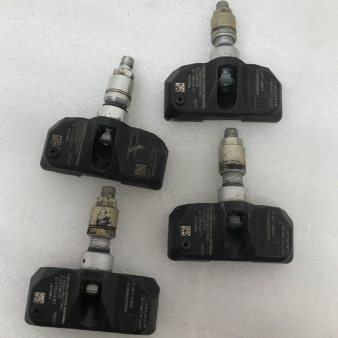 Set of 4 Mercedes Benz TPMS 0045429718 1b13d730