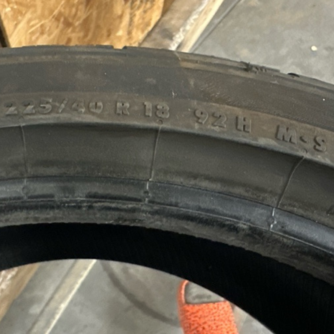 CONTINENTAL PRO CONTACT 225/40/18 TIRE 9535b48e