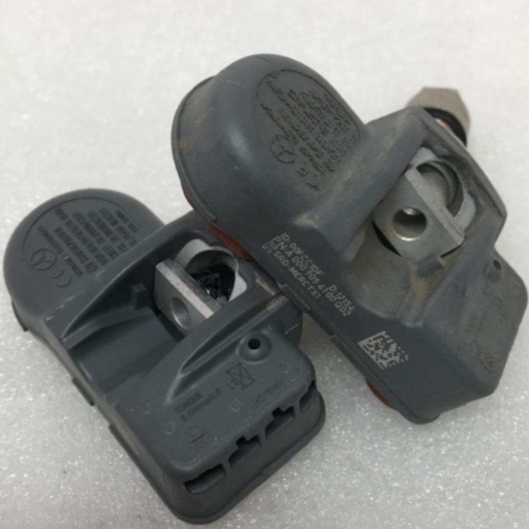 Set of 4 Mercedes Benz TPMS Sensor 433MHz A0009054100 41a01e8d