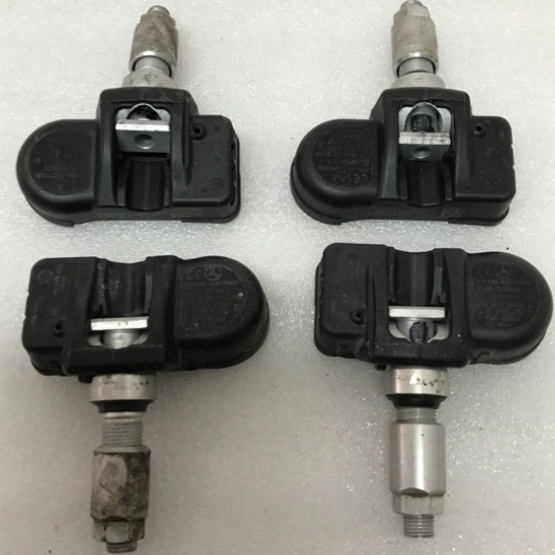 Set of 4 Mercedes TPMS Sensor 433mhz A0009057200