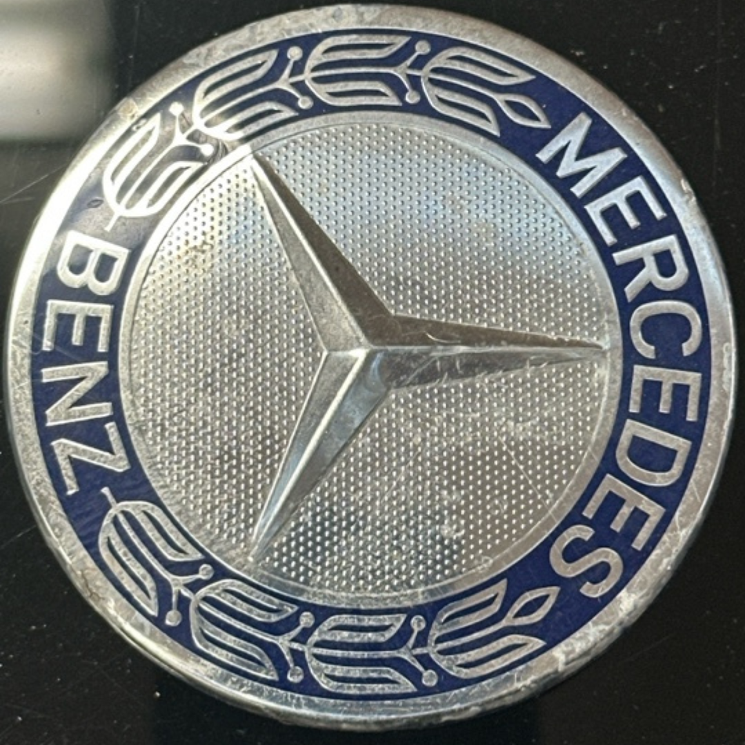 Set of 4 Mercedes-Benz Classic Dark Blue Center Cap 75MM 00e56cd0