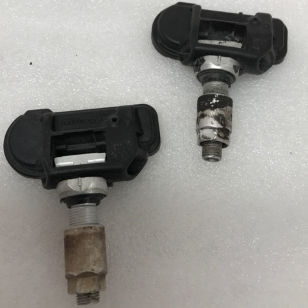 Set of 2 Mercedes Benz TPMS 433 Mhz 0009050030 22709a5d