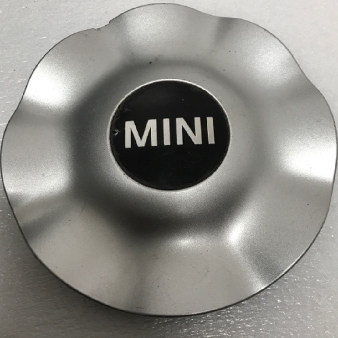Silver Center Cap Mini Cooper 6771002 56 MM 31ce7b67