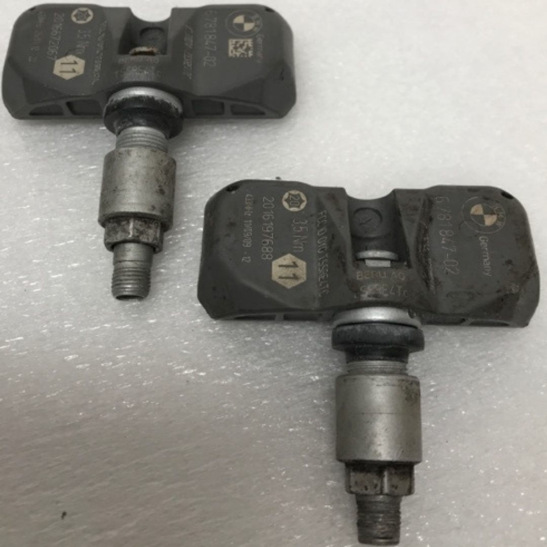 SET OF 2 TPMS SENSORS for BMW, Mini, Rolls-Royce 36236781847 12b748c5