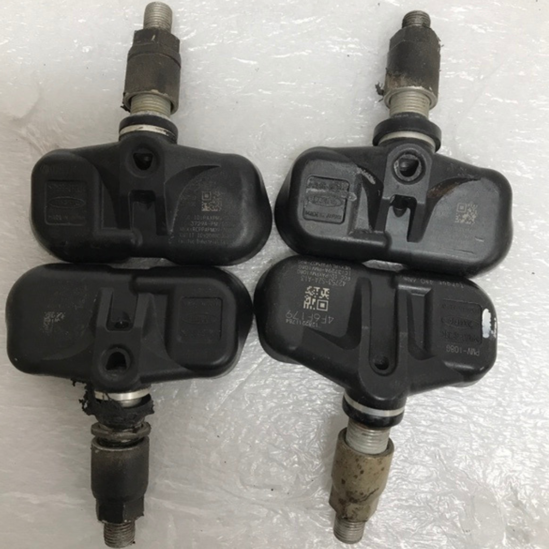 Set of 4 Genuine OEM Honda TPMS Tire Pressure Sensor 42753-SZA-A13 cdfdc72f