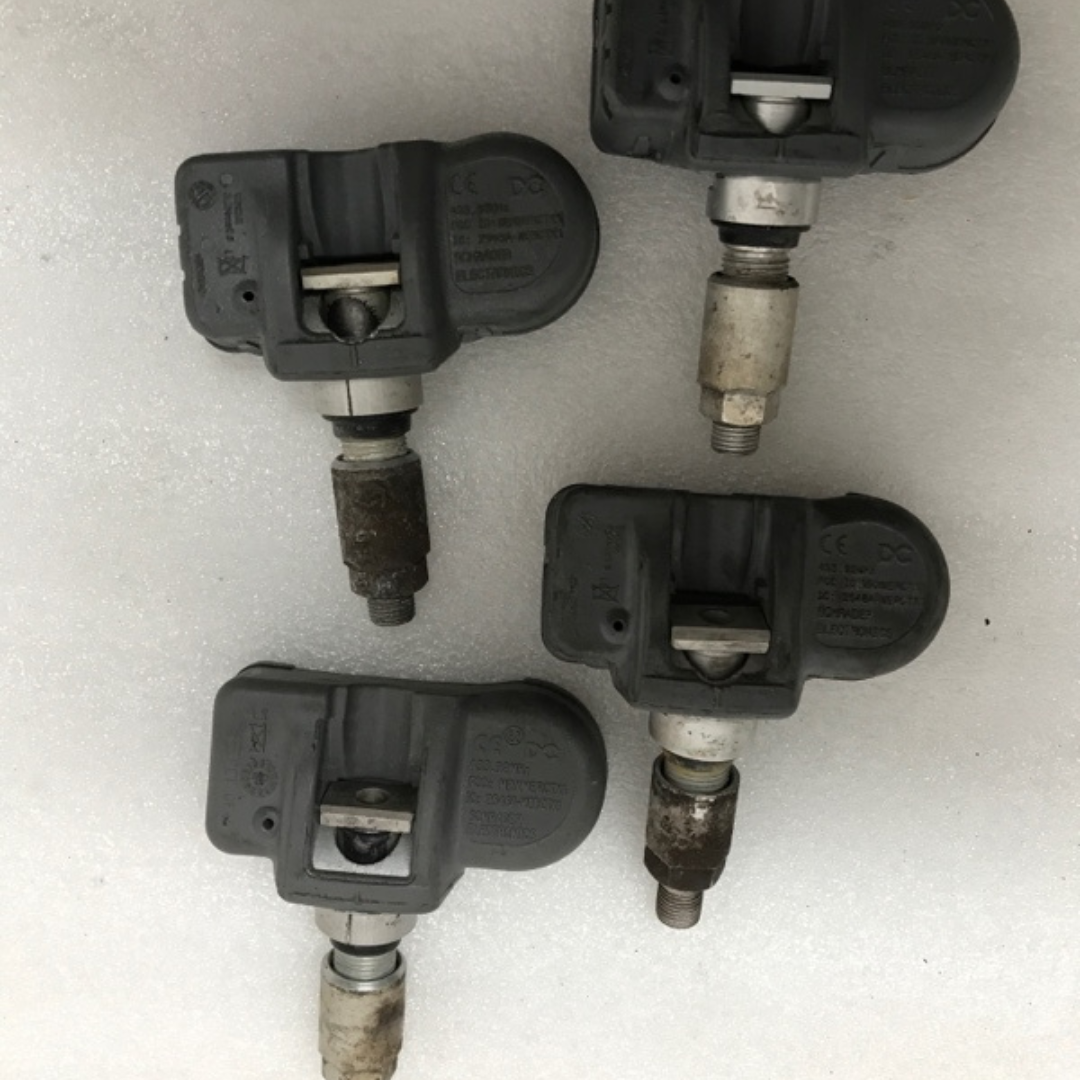 Set of 4 Mercedes Benz TPMS 433mhz A0009050030 6f394574