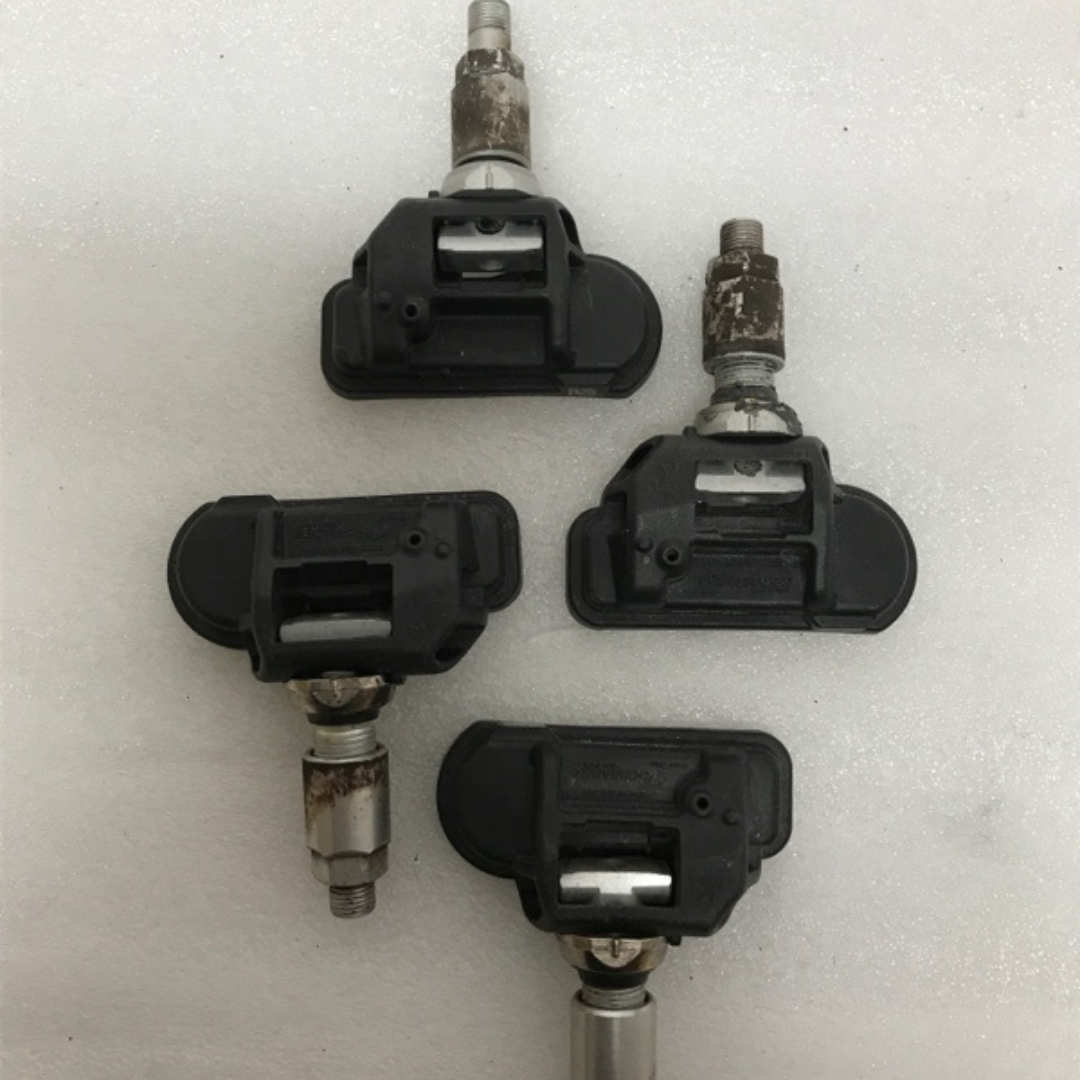 Set of 4 Mercedes Benz Schrader TPMS Sensor 0009050030 433MHz 1599123e