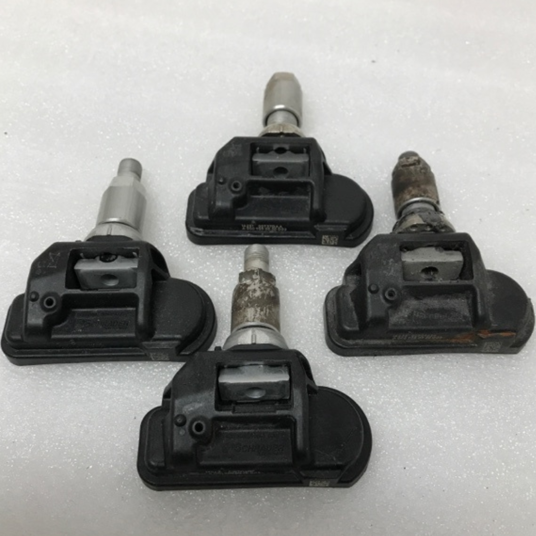 Set of 4 Mercedes Benz TPMS Sensor A0009050030 4758d9c6