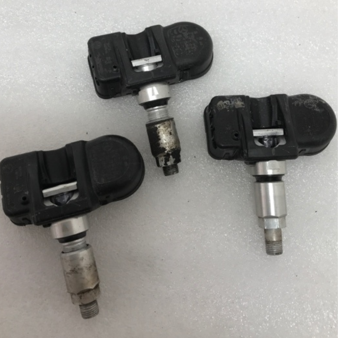 Set of 3 Mercedes TPMS Sensor 0009057200 1e78417e