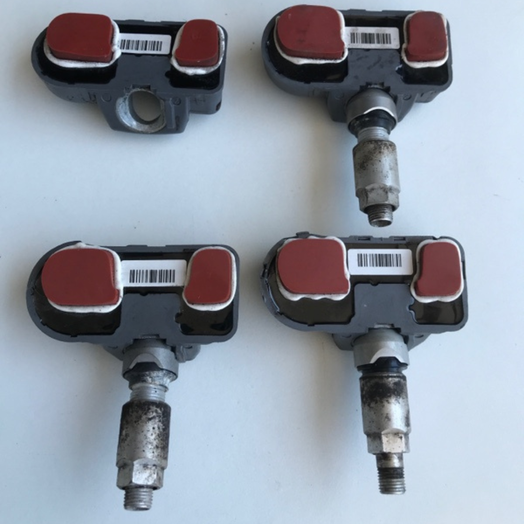 Set of 4 Mercedes-Benz Tire Pressure System TPMS 8aa54a00