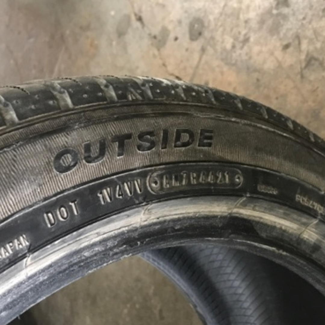 SUMITOMO HTR A/S PO3 235/45/18 Tire 659e35d8