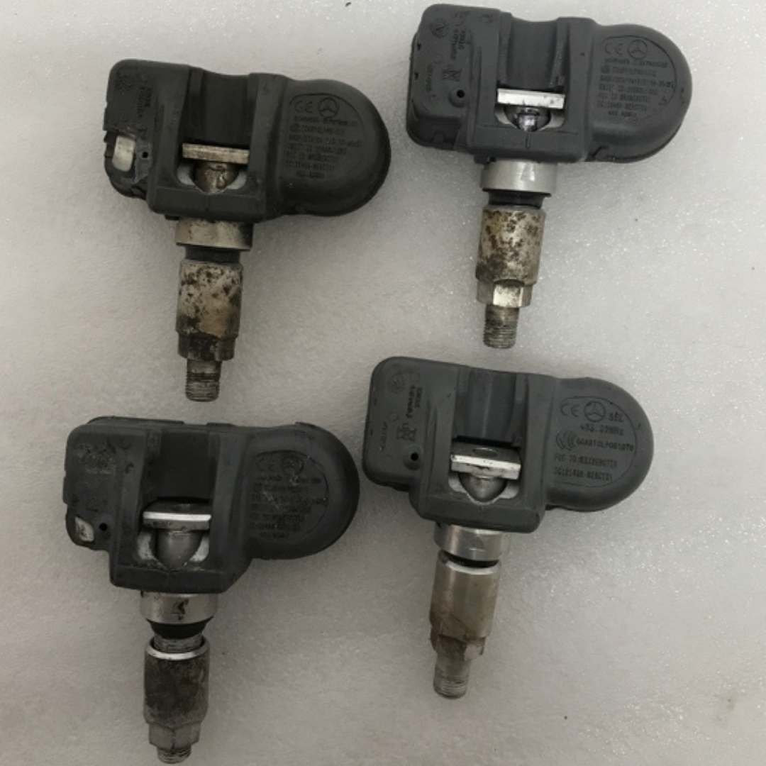SET OF 4 TPMS SENSOR 433 MHZ MERCEDES BENZ A0009054100 5bc60b67