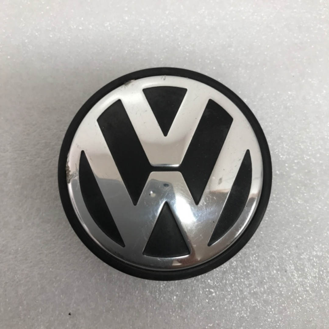 Set of 2 Volkswagen Wheel Center Hub Caps 3B7601171 beecfb69