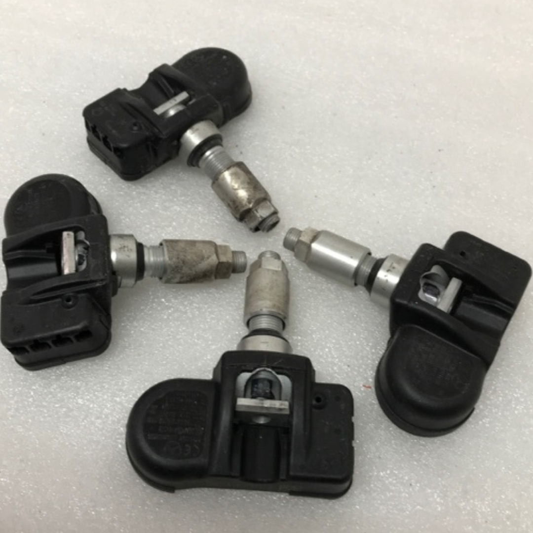 Set of 4 Mercedes TPMS Sensor 433mhz A0009057200