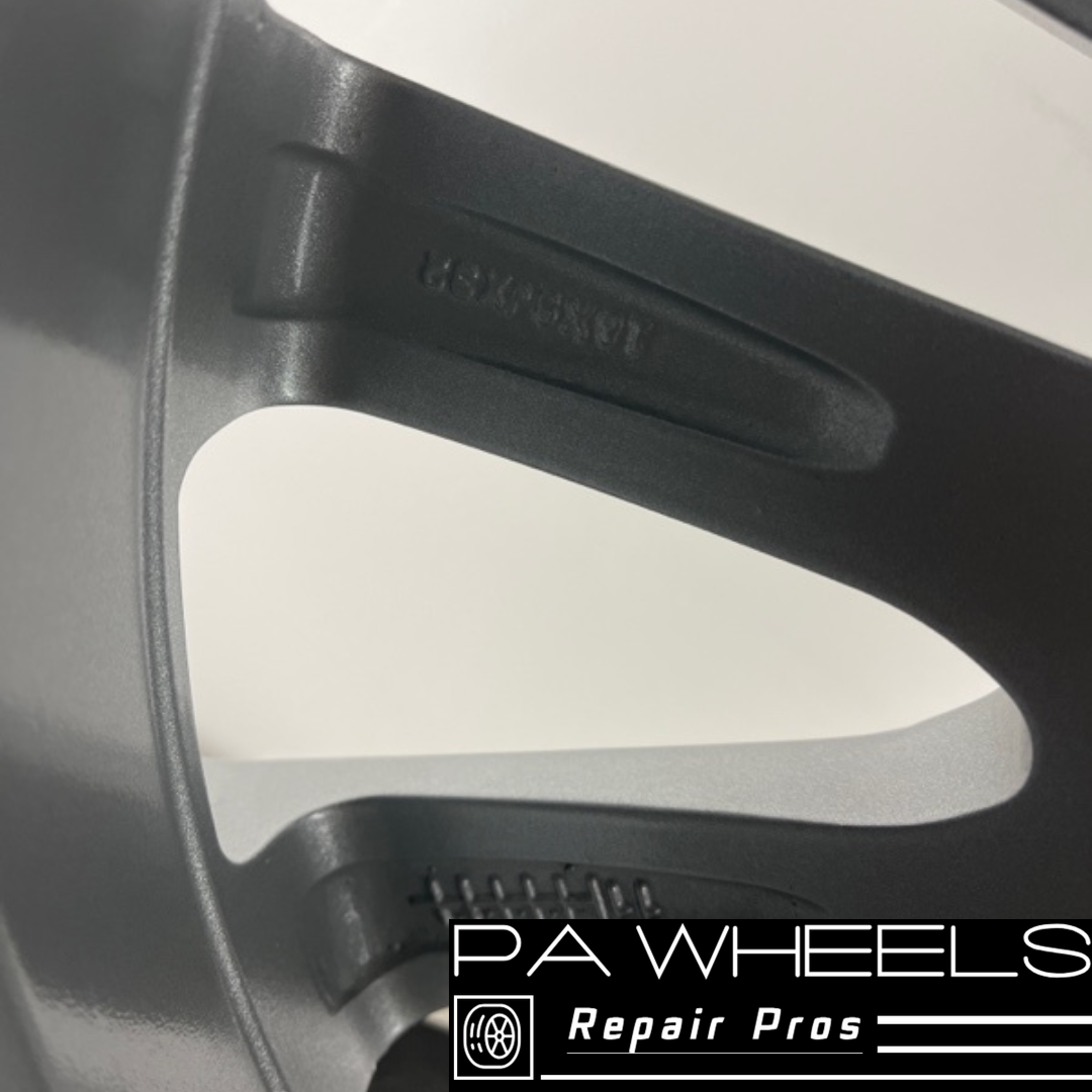 CADILLAC CTS 2011-2014 18" FACTORY OEM REAR WHEEL RIM 4673 22820070
