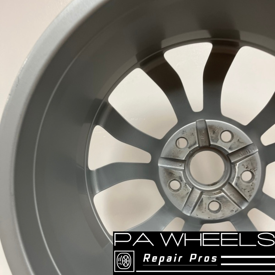 CADILLAC ATS 2013-2018 18" FACTORY OEM WHEEL RIM FRONT 4704 22921894