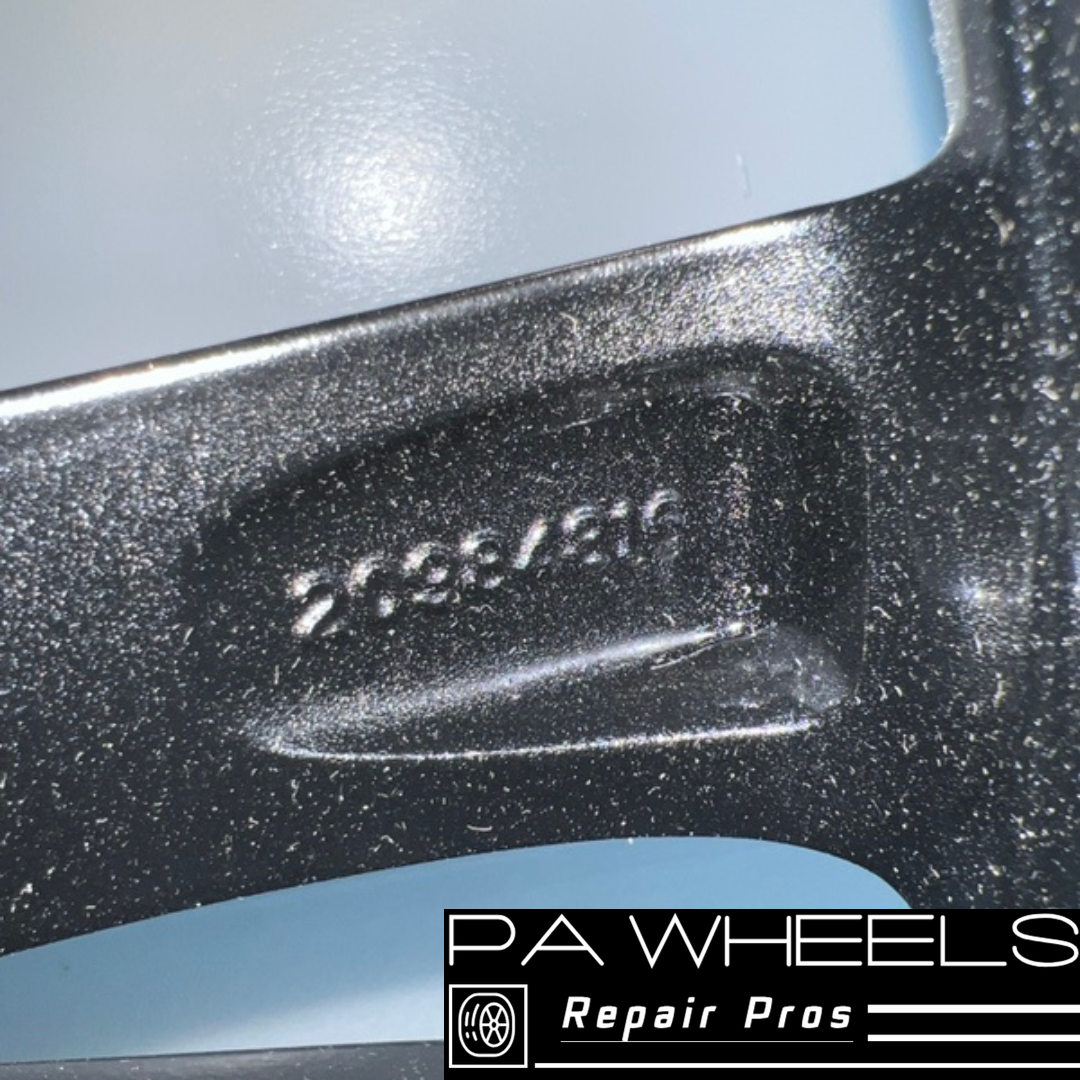 CADILLAC CTS 2014-2019 18" FACTORY ORIGINAL WHEEL RIM 4715 20984816
