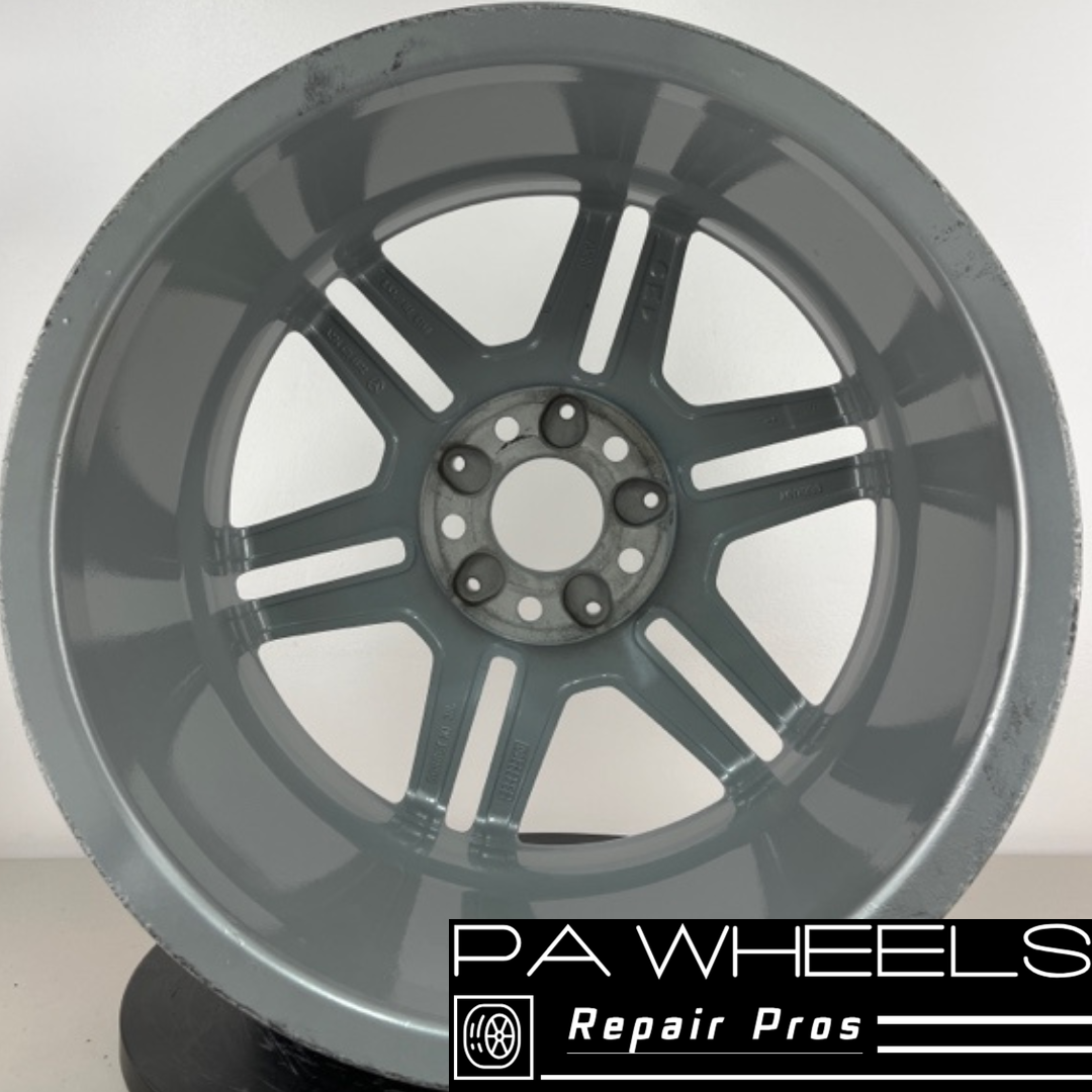 MERCEDES C-CLASS 2008-011 17" FACTORY OEM REAR AMG WHEEL RIM 65530 A2044014602