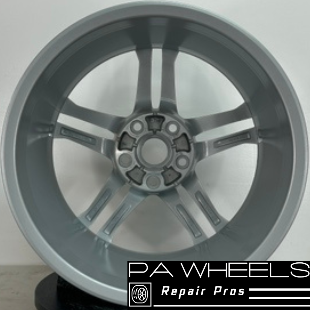 CHEVROLET CORVETTE 2016-2019 18" FACTORY OEM FRONT WHEEL RIM 5726 22959761