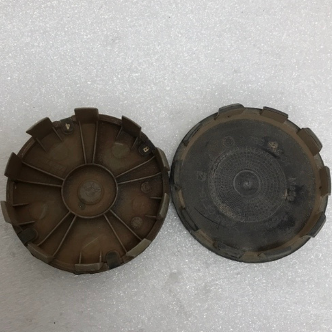 Set of 2 BMW Wheel Center Caps 68mm 678353604 5cc75820