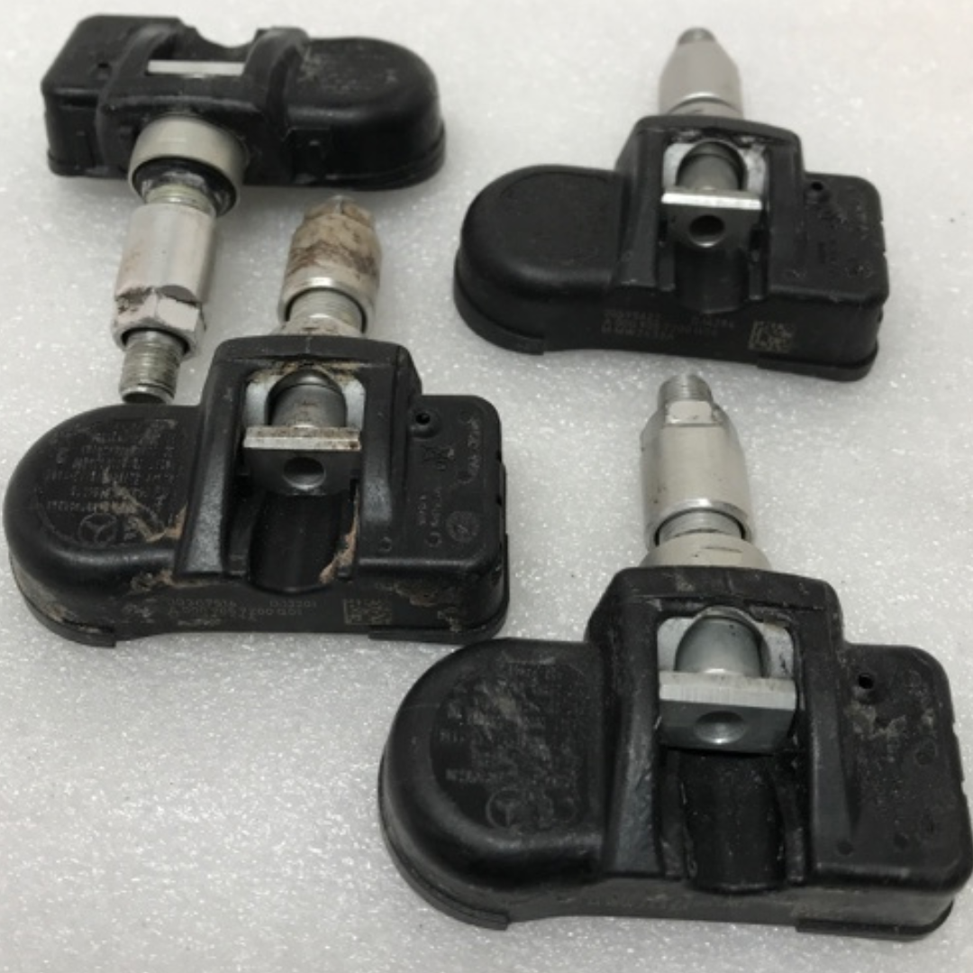 Set of 4 Mercedes TPMS 433 Mhz A0009057200 6600b685