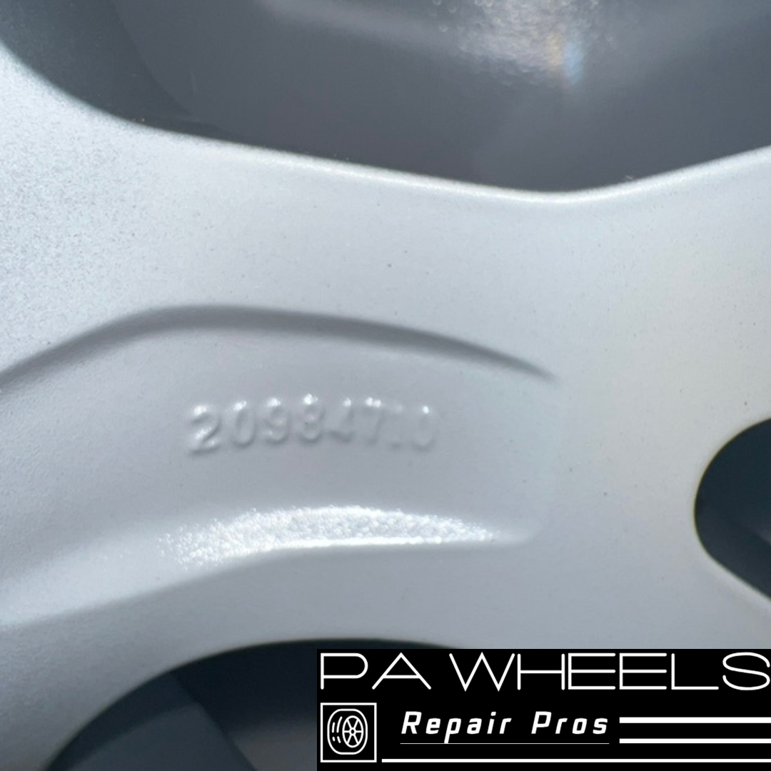 CHEVROLET CAMARO 2013-2015 21" FACTORY OEM REAR WHEEL RIM 5590 20984710