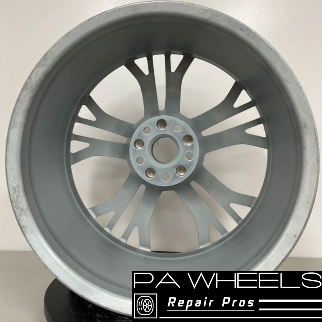 AUDI R8 2011-2015 19" FACTORY ORIGINAL FRONT WHEEL RIM 58906 420601025AR