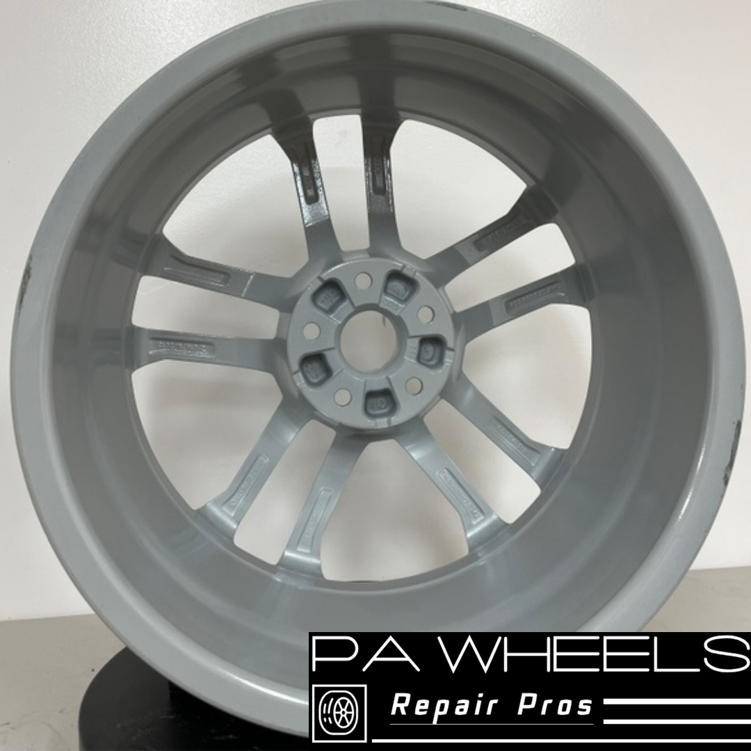 AUDI R8 2017 2018 19" FACTORY ORIGINAL REAR WHEEL RIM 59006 4S0601025A