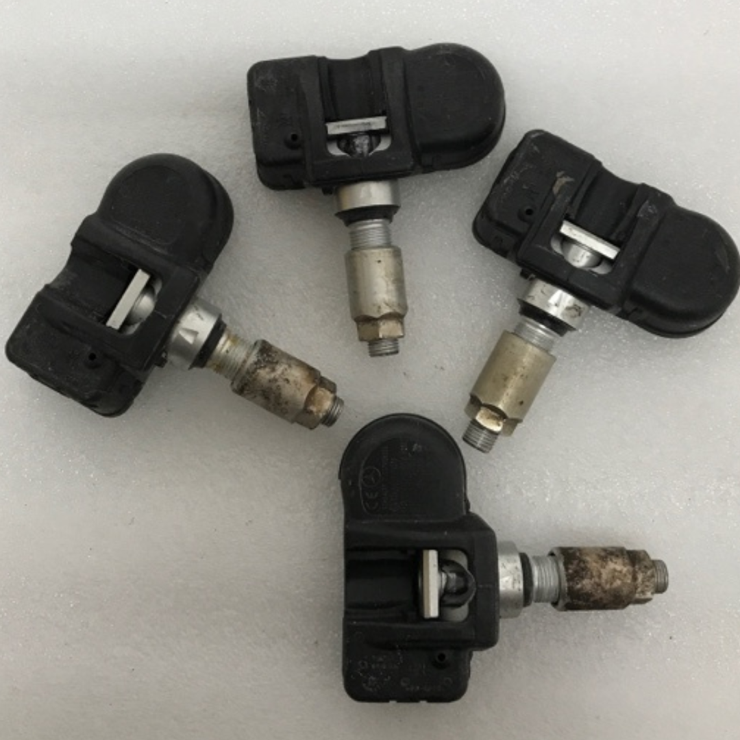Set of 4 Mercedes Benz TPMS Sensor 0009057200 433MHz 4bc90882