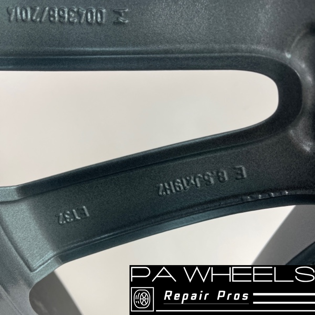 AUDI S5 2018 2019 19" FACTORY ORIGINAL WHEEL RIM 97940 8W0601025DF