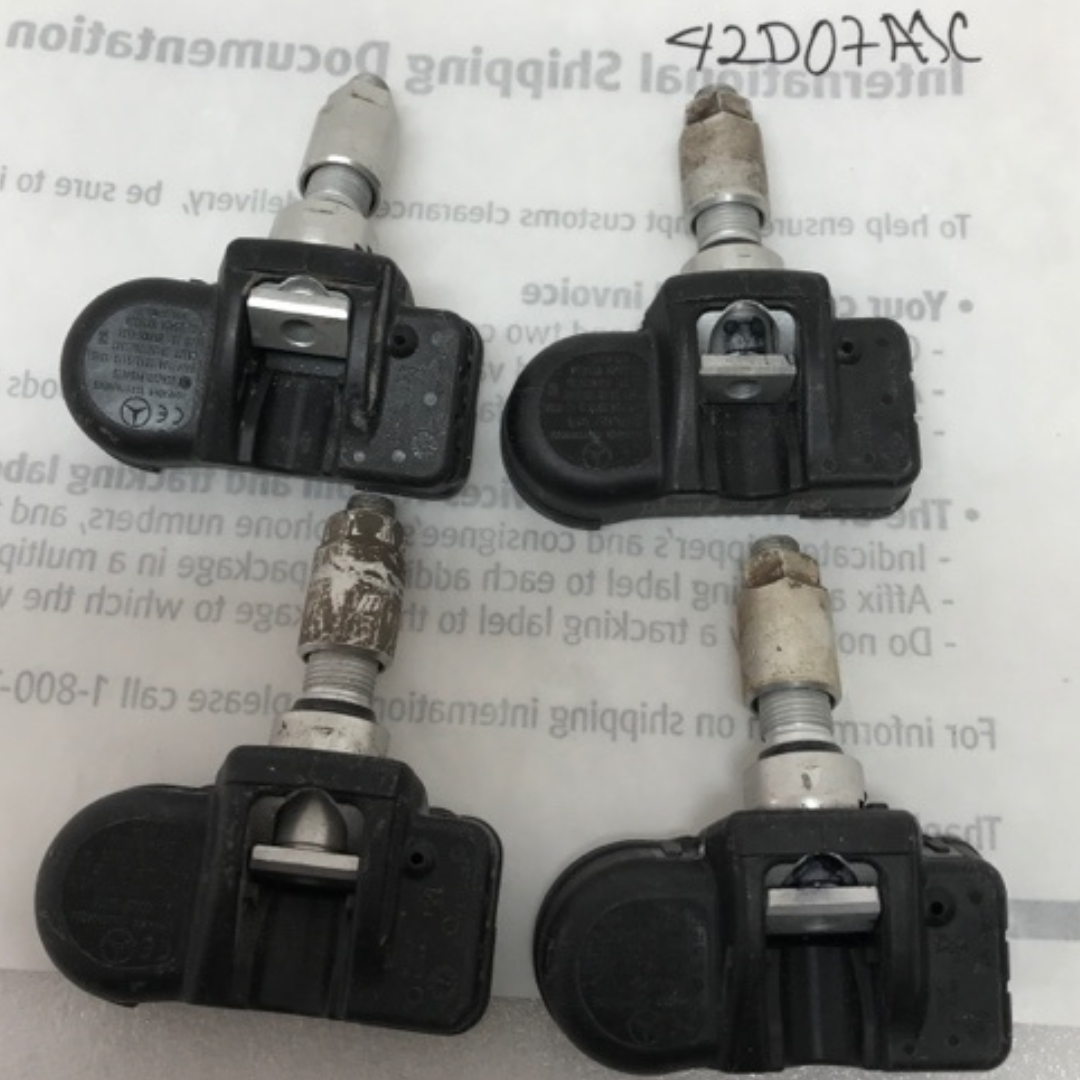 Set of 4 Mercedes Schrader TPMS Sensor 433mhz 0009057200 42d07a1c
