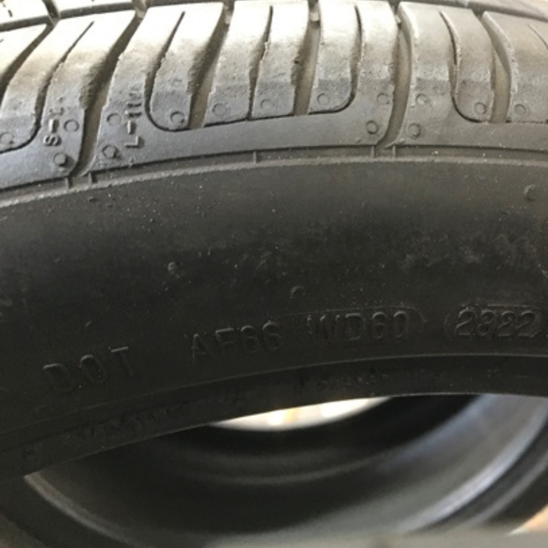 Continental purecontact ls Tire eco plus+ 186c4b38 245/40/19