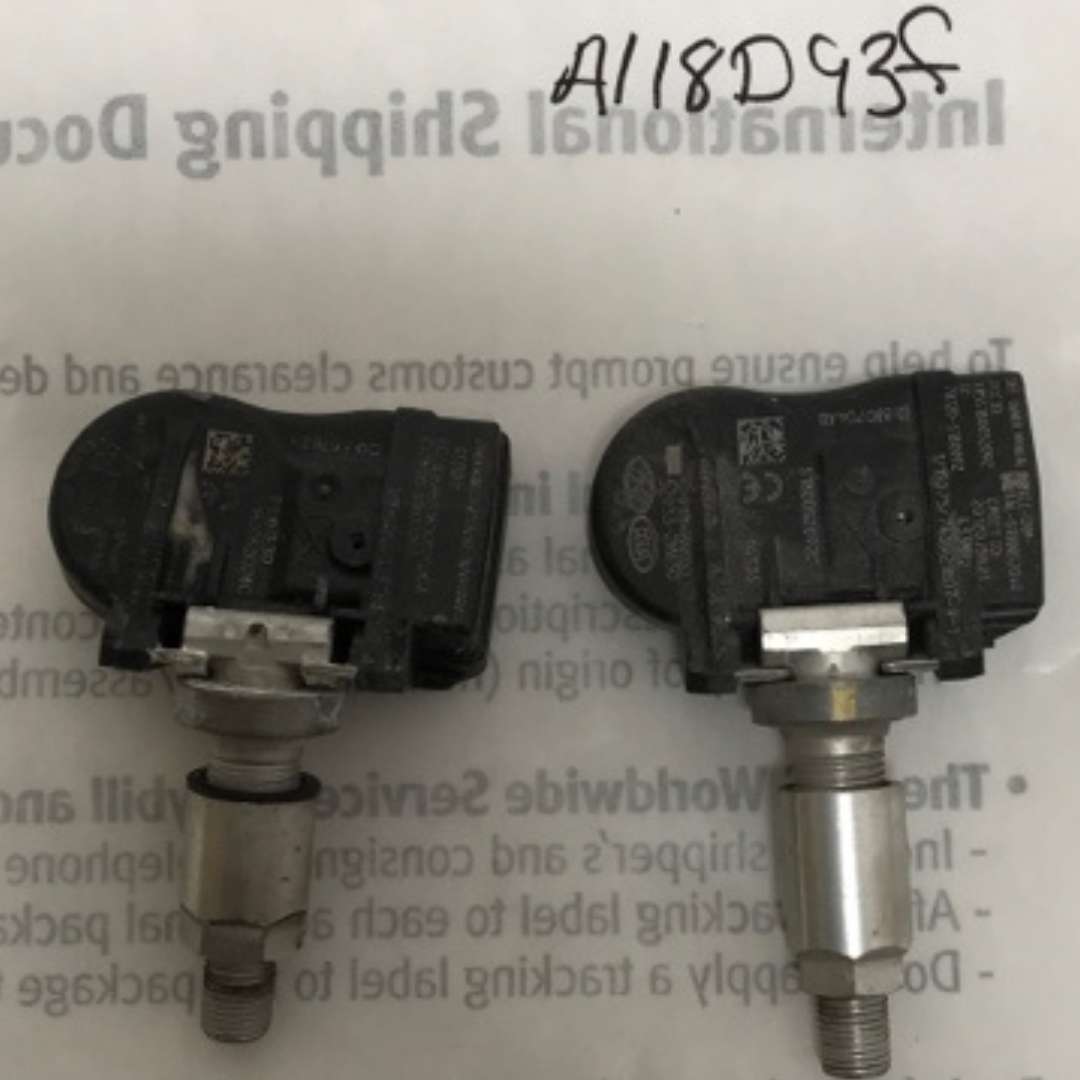 SET OF 2 Genuine OEM Hyundai TPMS 52933-3N100 a118d93f