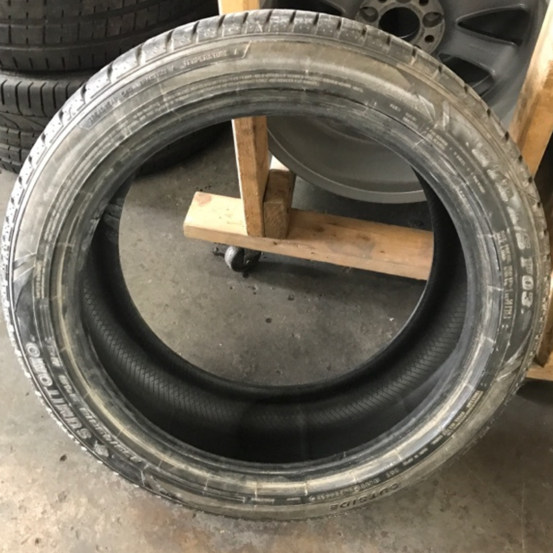 SUMITOMO HTR A/S PO3 235/45/18 Tire 659e35d8