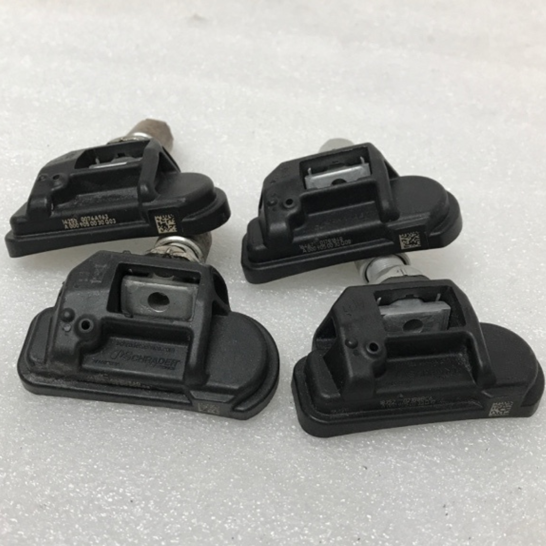 SET OF 4 Mercedes Benz Schrader TPMS Sensor 0009050030 d3a814be