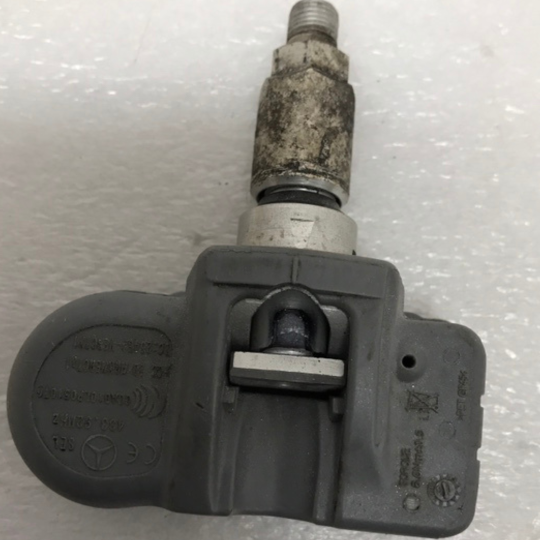Set of 4 Denso Mercedes Benz TPMS Sensor 433MHz A0009054100 8c148114
